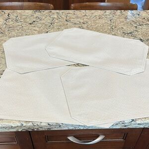 Set of Cream Placemats